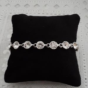 Elegant bracelet